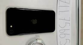 Mint
													Apple iPhone SE 3rd Gen 2022 - Unlocked, Midnight, 64 GB, A2595, photo 2 of 7