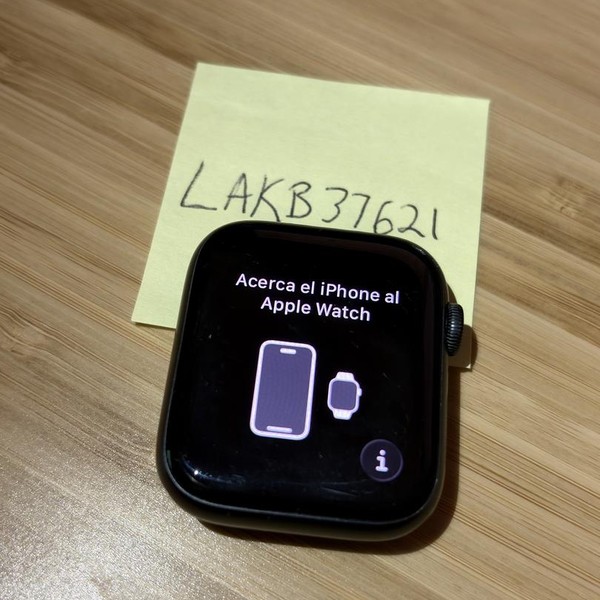 Apple Watch Series 6 44mm - Gray, A2292 - GPS, Nike