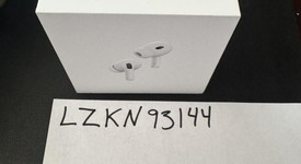 New
													Apple AirPods Pro 2 - USB-C, photo 3 of 3