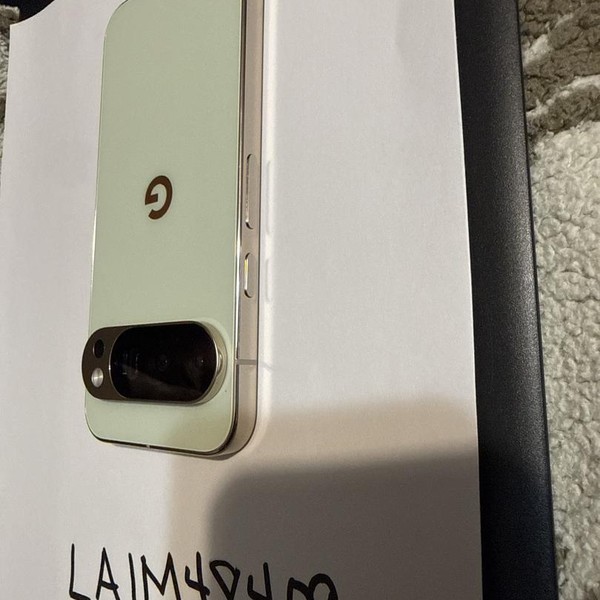 Google Pixel 10 Pro - Verizon, 256 GB, Jade, G4QUR