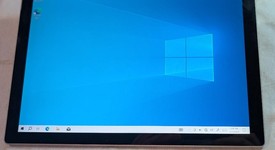 Good
													Microsoft Surface Pro 4 - 12.3 Inch - Wi-Fi, Silver, 128 GB, 4 GB, photo 2 of 6