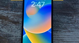Good
													Apple iPhone Xs - Unlocked, Gray, 64 GB, A1920, photo 1 of 10
