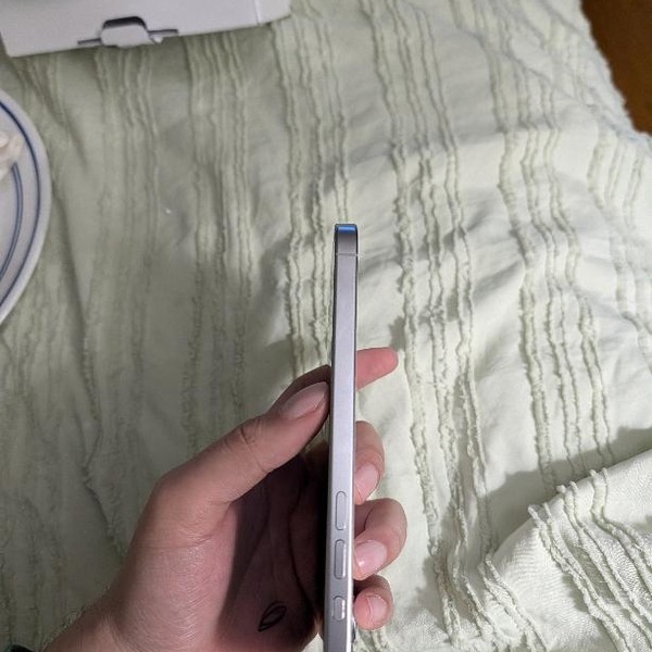 Apple iPhone 16 Pro Max - Unlocked, 256 GB, White, A3084