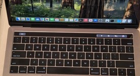 Good
													MacBook Pro 2019 - 13" - I5, Gray, 256 GB, 8 GB, photo 2 of 9