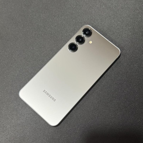 Samsung Galaxy S25 Plus - AT&T, 256 GB, Silver Shadow, 12 GB, SM-S936U