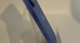 Mint
													Apple iPhone 16 - Unlocked, Ultramarine, 128 GB, A3081, photo 4 of 11