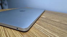 Fair
													MacBook Pro 2017 (No Touch Bar) - 13" - I5, Silver, 256 GB, 8 GB, photo 5 of 8