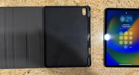 Mint
													Apple iPad Air 5th Gen - Wi-Fi, Gray, 64 GB, A2588, photo 3 of 11