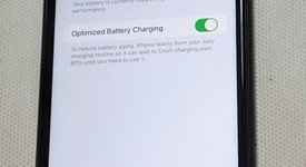 Good
													Apple iPhone Xr - Xfinity, Black, 128 GB, A1984, photo 3 of 4