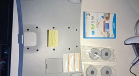 Good
													Wii Fit U, Wii Balance Board (White) & Fit Meter Bundle for Nintendo Wii U, photo 2 of 2