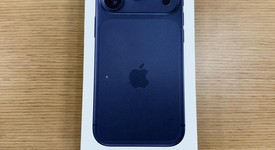 New
													Apple iPhone 17 Pro - Verizon, Deep Blue, 256 GB, A3256, photo 2 of 3