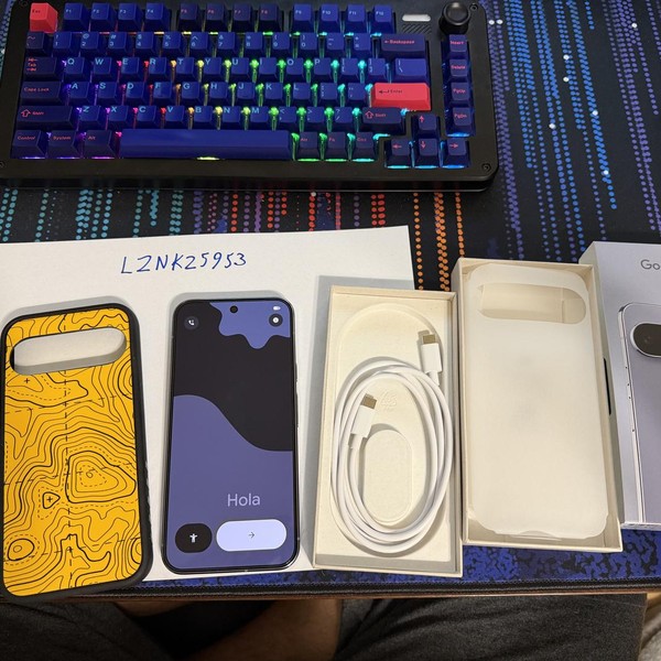 Google Pixel 10 Pro XL - Unlocked, 512 GB, Moonstone, GUL82