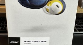 Used
													Bose SoundSport Free Wireless Headphones, photo 1 of 5