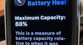 Good
													Apple Watch SE 2nd Gen 40mm - Unlocked, Silver, A2726 - Cellular, Aluminum, photo 5 of 8