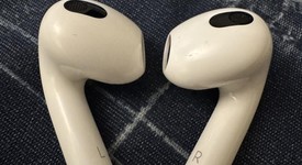 Used
													Apple AirPods 3rd Gen - MagSafe Case, photo 3 of 8