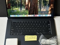 MacBook Air 2024 (M3) - 15"