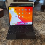 Good Apple iPad Pro 12.9 inch 4th Gen 2020 - AT&T, 128 GB, Gray, A2069
