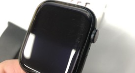 Good
													Apple Watch Series 7 45mm - Unlocked, Midnight, A2477 - Cellular, Aluminum, photo 4 of 9