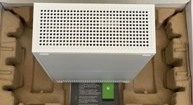 Mint
													Xbox Series S (2020) - White, 512 GB, photo 1 of 6