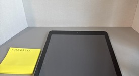 Fair
													Apple iPad 6th Gen - Wi-Fi, Silver, 32 GB, A1893, photo 2 of 6