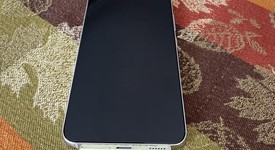 Good
													Samsung Galaxy S22 - AT&T, White, 256 GB, 8 GB, SM-S901U, photo 1 of 7