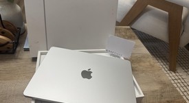 Mint
													MacBook Air 2025 (M4) - 13" - Apple M4, Silver, 256 GB, 16 GB, photo 3 of 34