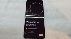 Mint
													Google Pixel 8 Pro - Unlocked, Porcelain, 128 GB, 12 GB, GC3VE, Sub-6 5G, photo 1 of 7