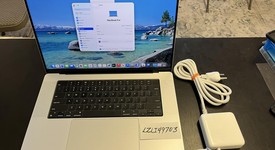 Good
													MacBook Pro Late 2023 (M3) - 16" - Apple M3 Pro 12-core, Silver, 512 GB, 18 GB, 18-core GPU, photo 1 of 11