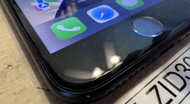 Fair
													Apple iPhone SE 3rd Gen 2022 - T-Mobile, Midnight, 64 GB, A2595, photo 2 of 10