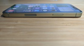 Good
													Apple iPhone 12 - Unlocked, Green, 128 GB, A2172, photo 5 of 13