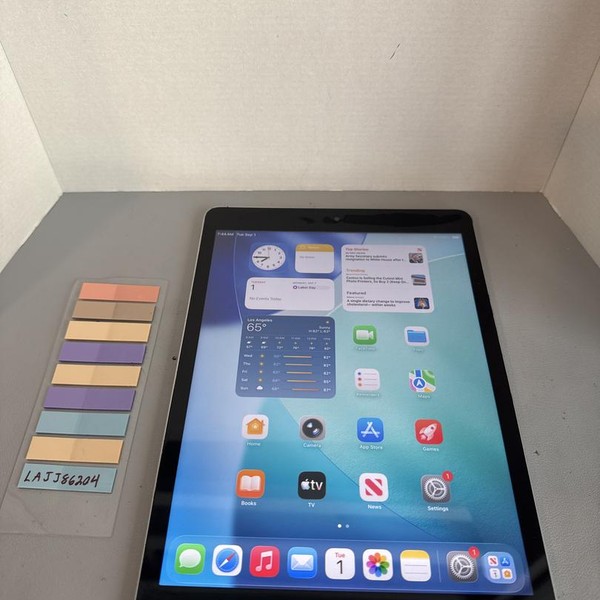 Apple iPad (9th Gen) - Wi-Fi, 64 GB, Silver, A2602