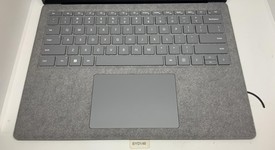 Good
													Microsoft Surface Laptop 5 - I5, Platinum, 256 GB, 8 GB, 13.5", photo 3 of 11