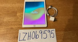 Good
													Apple iPad 6th Gen - Wi-Fi, Gold, 128 GB, A1893, photo 3 of 9