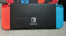 Good
													Nintendo Switch - OLED - Red & Blue, 64 GB, photo 5 of 19