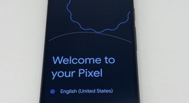 Mint
													Google Pixel 9 - Unlocked, Obsidian, 128 GB, 12 GB, G2YBB, photo 3 of 13