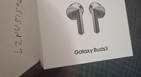 New
													Samsung Galaxy Buds3 - Silver, photo 1 of 2