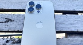 Mint
													Apple iPhone 14 Pro - Unlocked Non-US, Gold, 128 GB, A2889, photo 2 of 5