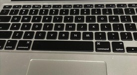 Good
													MacBook Air 2017 - 13" - Silver, 512 GB, 8 GB, photo 2 of 4
