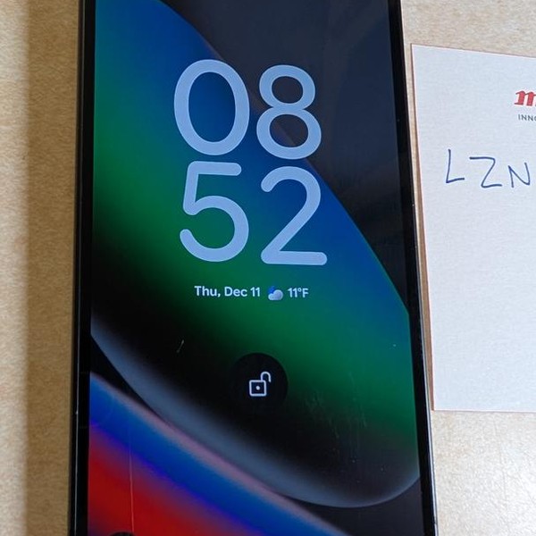 Google Pixel 10 - T-Mobile, 128 GB, Obsidian, GLBW0