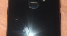 Good
													Samsung Galaxy S9 - Verizon, Black, 64 GB, SM-G960U, photo 3 of 6