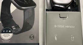 Mint
													Fitbit Versa 2 - Gray, Special Edition, photo 3 of 9