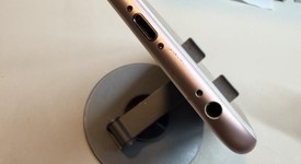 Good
													Apple iPhone 6S Plus - Unlocked, Rose Gold, 32 GB, A1634, photo 5 of 7