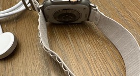 Good
													Apple Watch Ultra 49mm - Unlocked, Titanium, A2622, photo 3 of 7