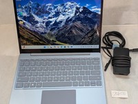 Microsoft Surface Laptop Go