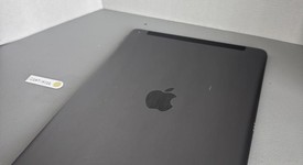 Good
													Apple iPad 9th Gen - Unlocked, Gray, 64 GB, A2603, photo 5 of 6