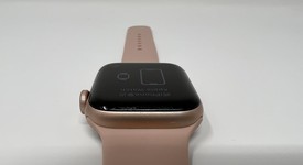 Good
													Apple Watch Series 5 40mm - Gold, A2092 - GPS, Aluminum, photo 4 of 6