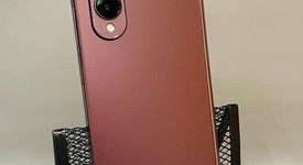 Fair
													Samsung Galaxy Z Fold4 5G - Unlocked, Burgundy, 256 GB, 12 GB, SM-F936U1, photo 2 of 10