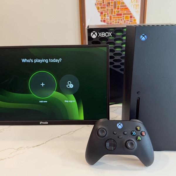 Xbox Series X (2020) - 1 TB, Black, standard