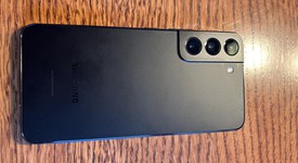 Fair
													Samsung Galaxy S22 - Unlocked, Black, 128 GB, 8 GB, SM-S901U1, photo 4 of 5