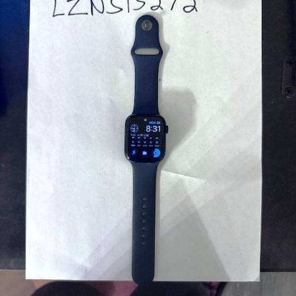 Apple Watch SE 2nd Gen 44mm - Midnight, A2723 - GPS, Aluminum